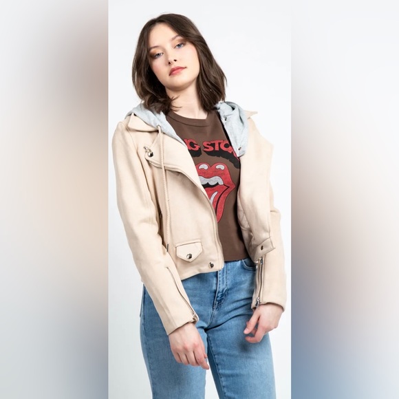 Jacket - Picture 4 of 6